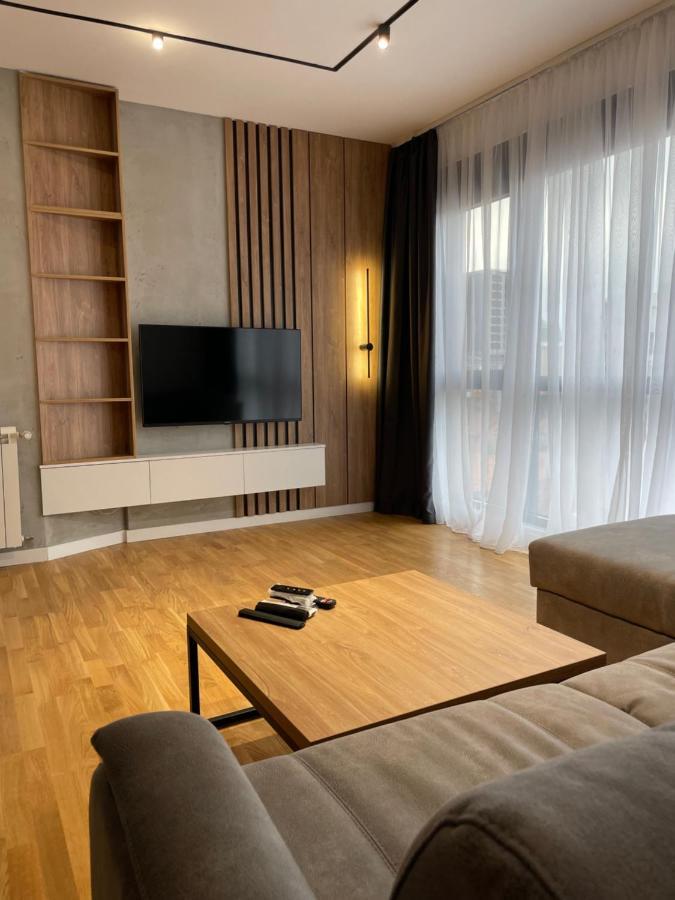Leo Lux 2 Apartment Ni Екстериор снимка